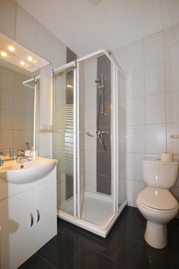 Gemuetliches Apartment In Ruhelage 빌라흐 외부 사진
